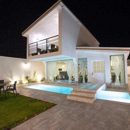 Divon Chalets Μπουράιντα Εξωτερικό φωτογραφία